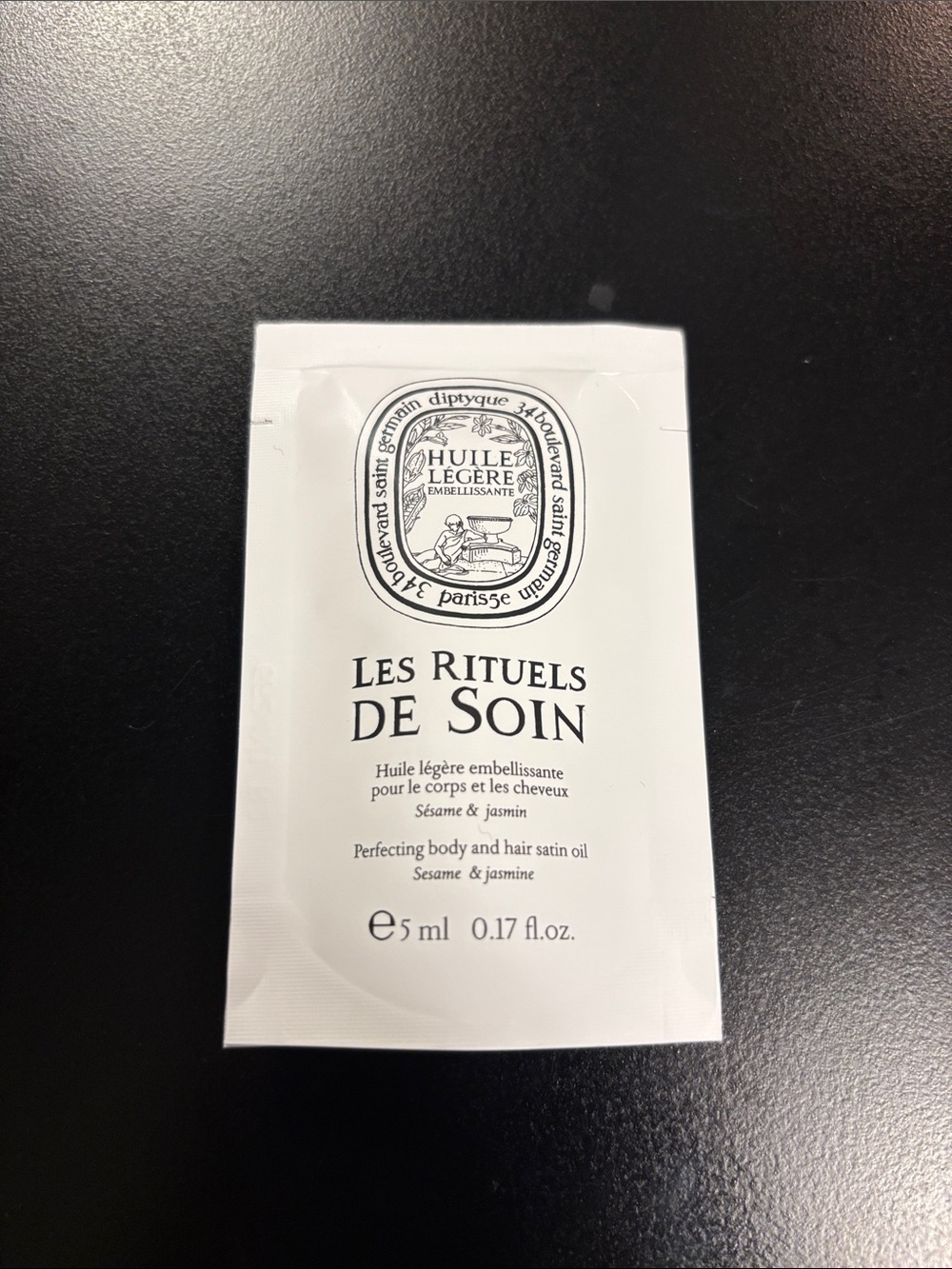 Diptyque Perfecting Satin Oil for body & hair